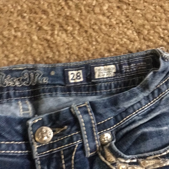 Miss Me Low Rise Bootcut Jeans - Picture 3 of 4